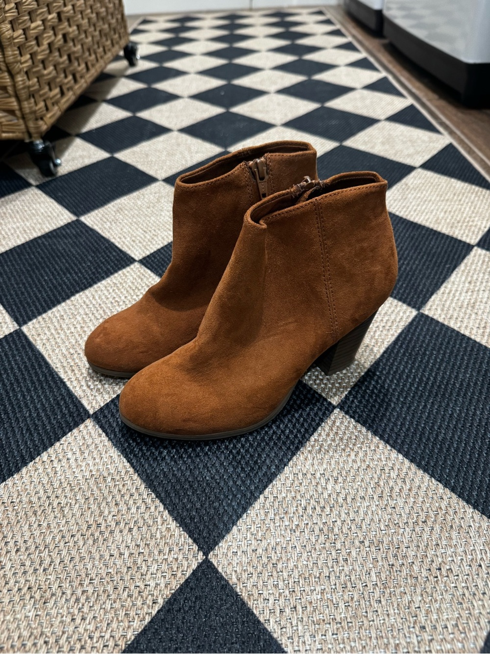 Old Navy Suede Ankle Booties in Chestnut Brown